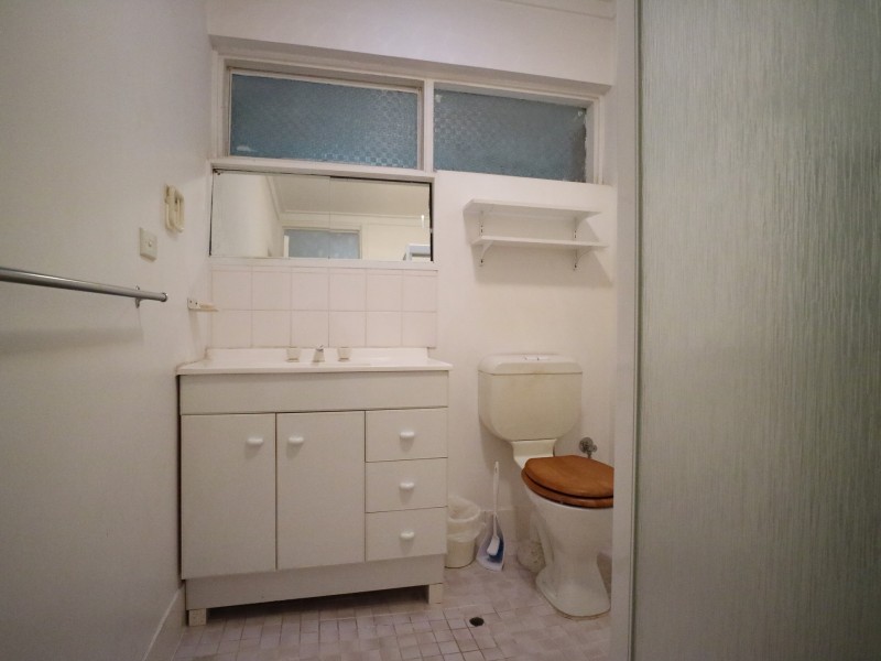 10 Elmsfield Street, Belmont WA 6104