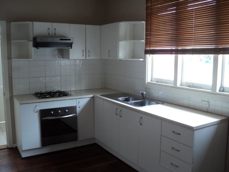 362 Fulham Street, Cloverdale WA 6105