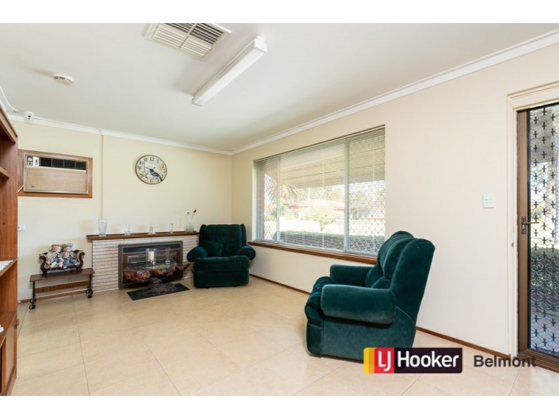 278 Sydenham Street, Cloverdale WA 6105