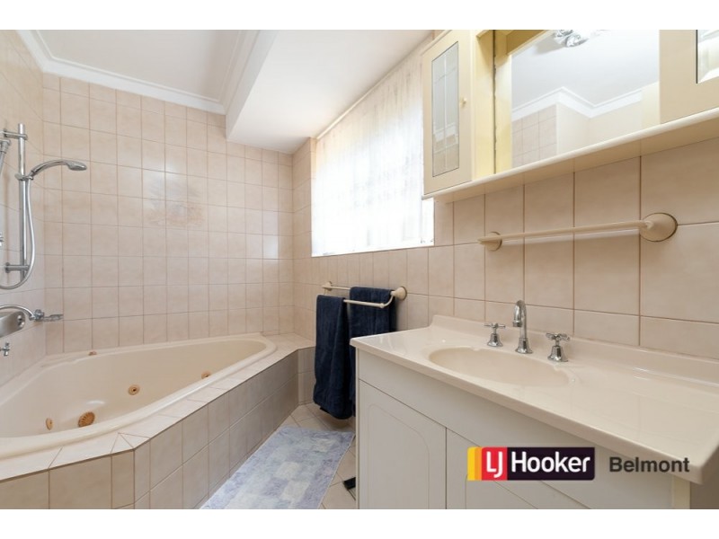 278 Sydenham Street, Cloverdale WA 6105