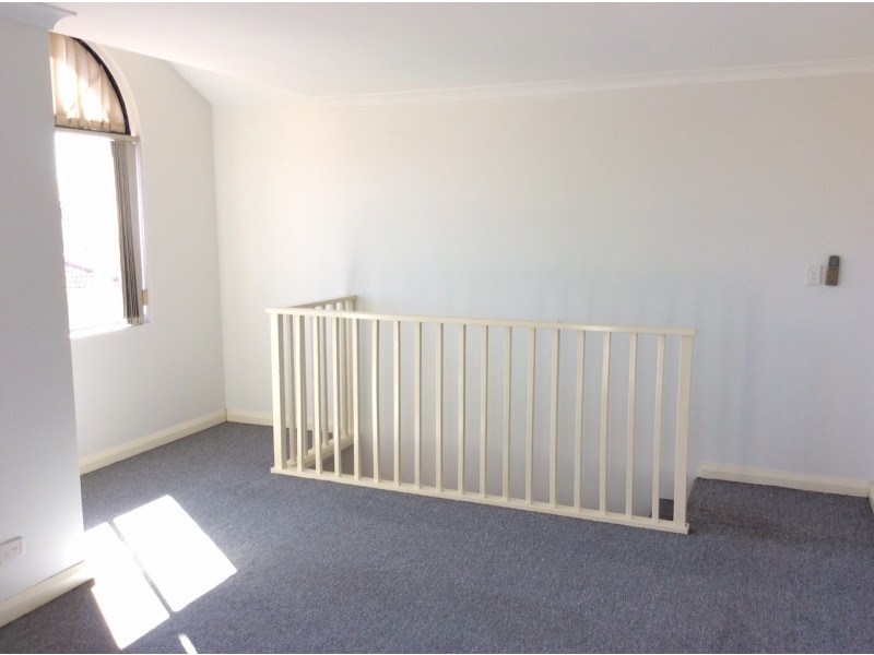 10/18-20 The Crescent, Redcliffe WA 6104