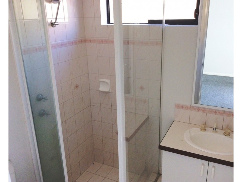 10/18-20 The Crescent, Redcliffe WA 6104