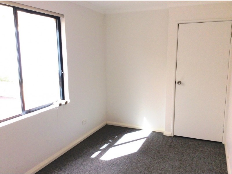 10/18-20 The Crescent, Redcliffe WA 6104