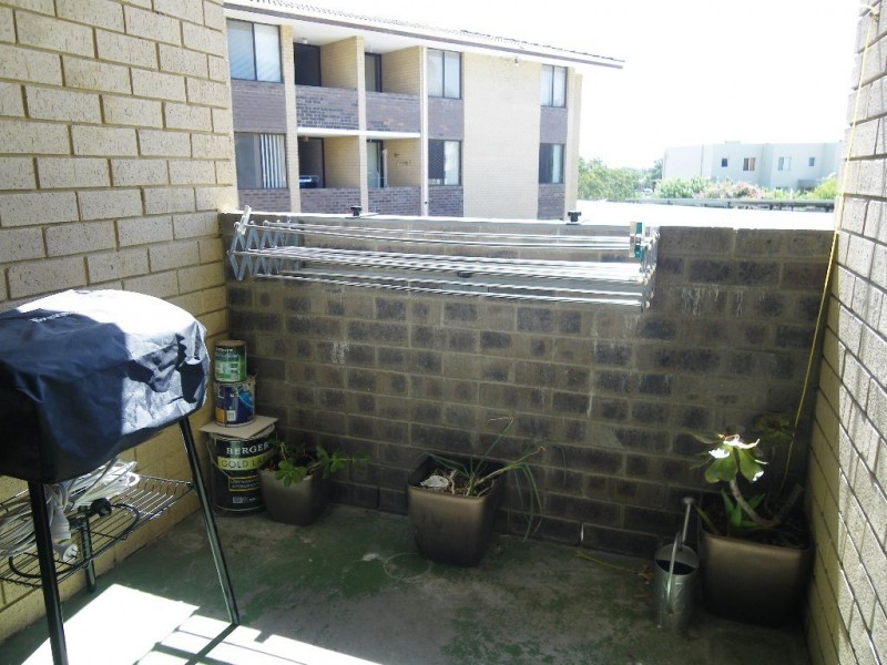 101/54 Nannine Place, Rivervale WA 6103