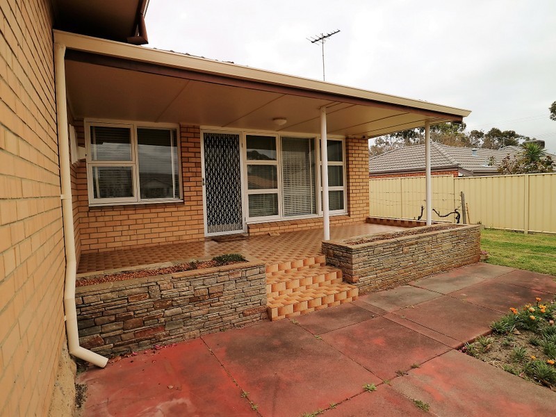 32 O’Neile Parade, Redcliffe WA 6104