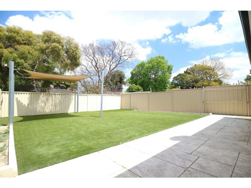 350B Abernethy Road, Cloverdale WA 6105