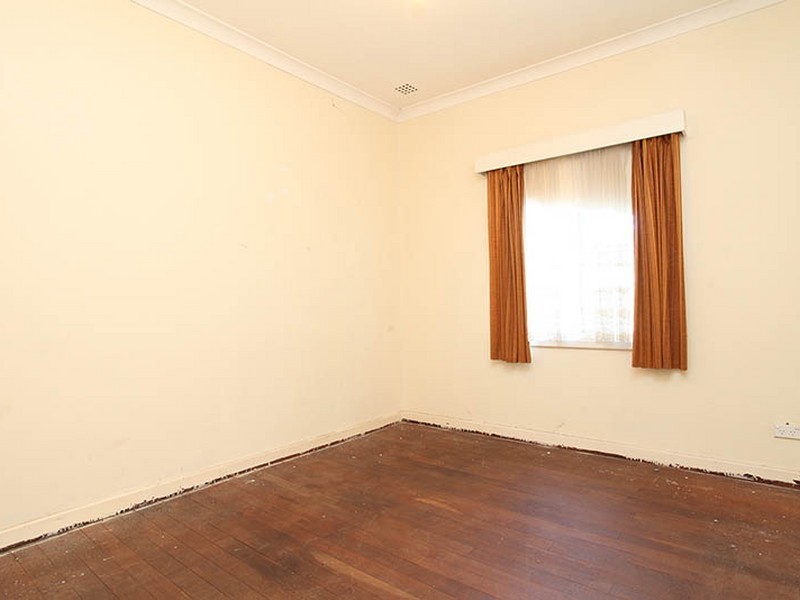 17 Connell Street, Belmont WA 6104