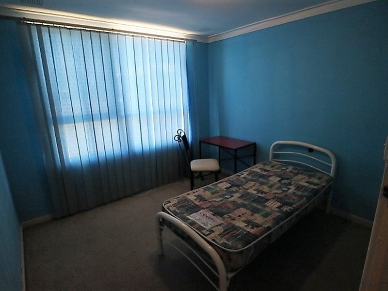 220 Knutsford Avenue, Kewdale WA 6105