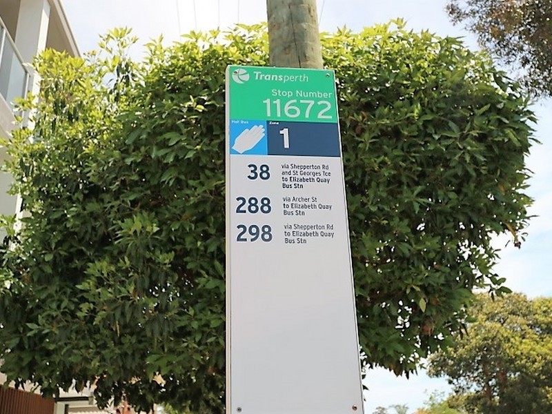 220 Knutsford Avenue, Kewdale WA 6105