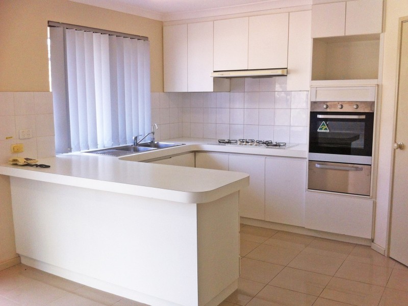 10 Roe Place, Beechboro WA 6063