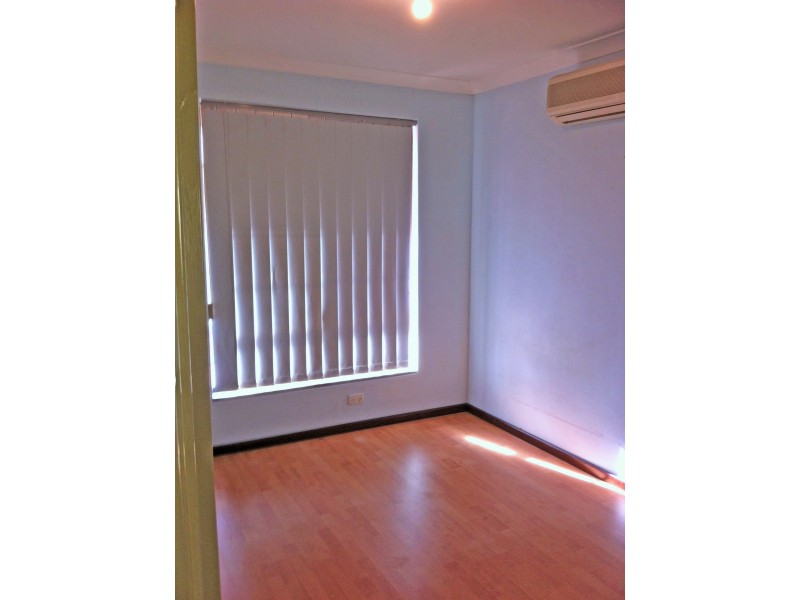 10 Roe Place, Beechboro WA 6063