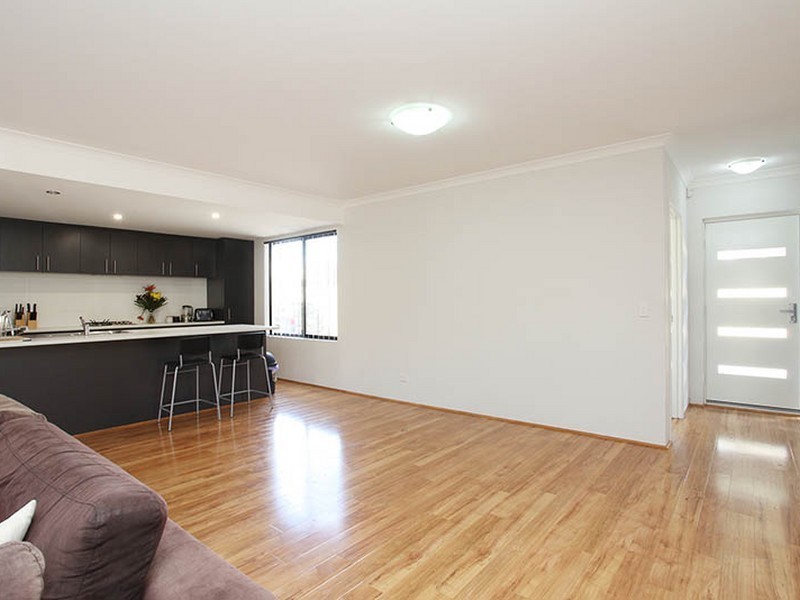 6B Trink Street, Cloverdale WA 6105