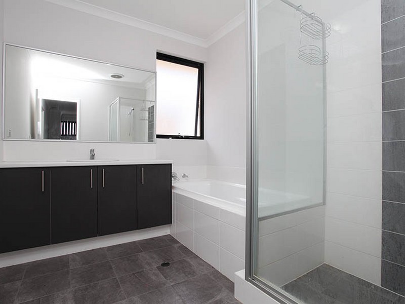 6B Trink Street, Cloverdale WA 6105