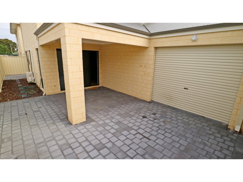 6B Trink Street, Cloverdale WA 6105