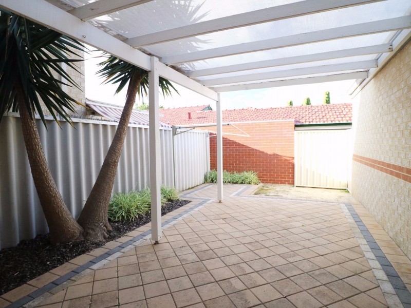 1/5 Butson Place, Redcliffe WA 6104