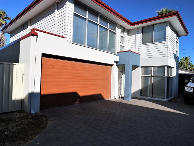 3/14 Hendra Street, Cloverdale WA 6105