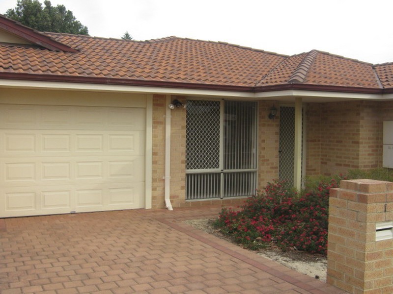 1/250 Belgravia Street, Cloverdale WA 6105