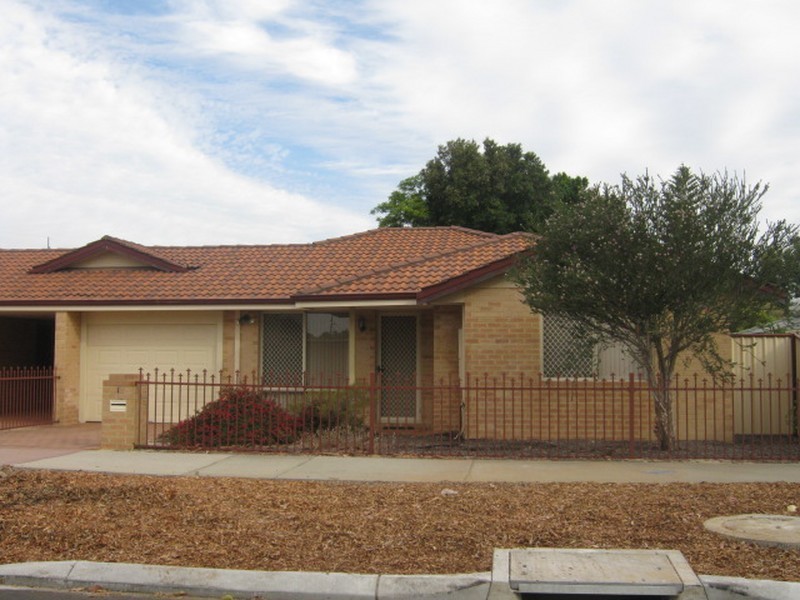 1/250 Belgravia Street, Cloverdale WA 6105