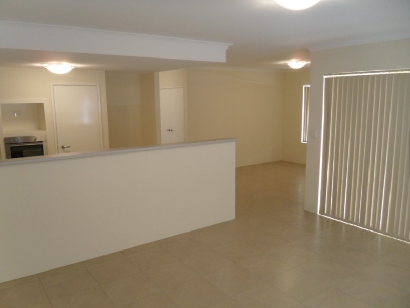 2/83 Wicca Street, Kewdale WA 6105