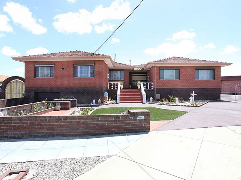 39A Coniston Way, Ferndale WA 6148