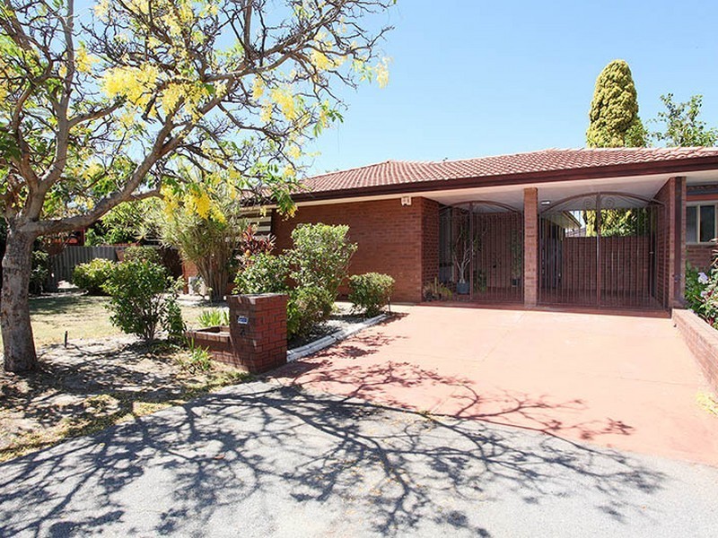 2 Harley Street, Belmont WA 6104