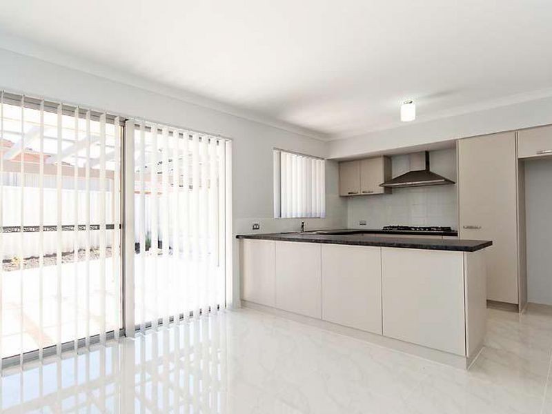 55 Peachey Avenue, Kewdale WA 6105