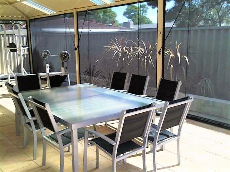 19 Flintlock Court, Cloverdale WA 6105