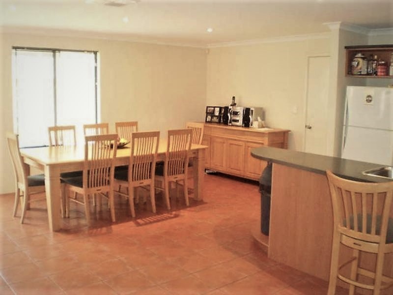 19 Flintlock Court, Cloverdale WA 6105