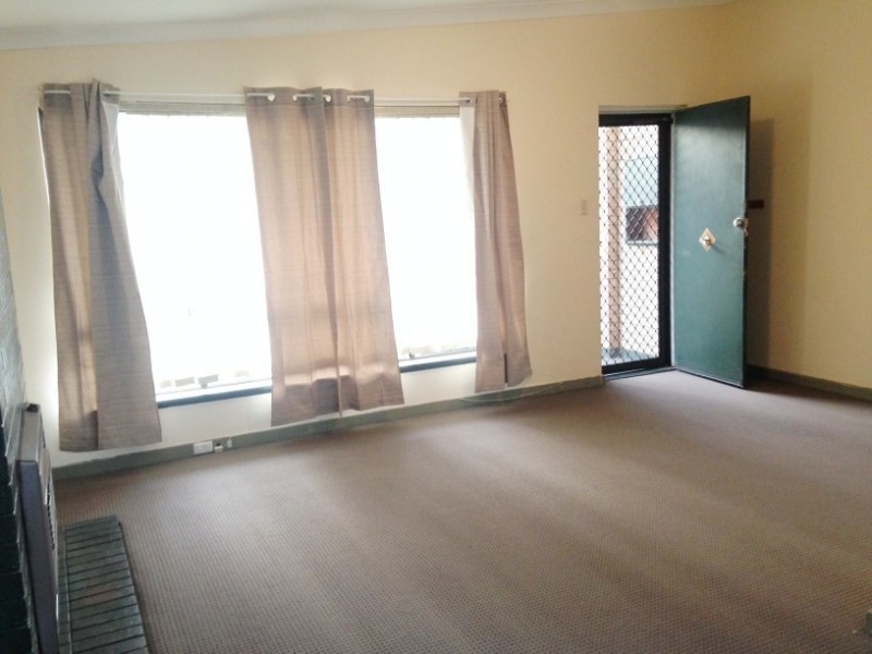 26 Hendra Street, Cloverdale WA 6105