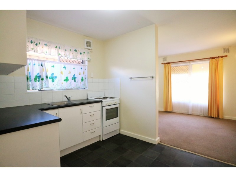 1/5 Minora Place, Rivervale WA 6103