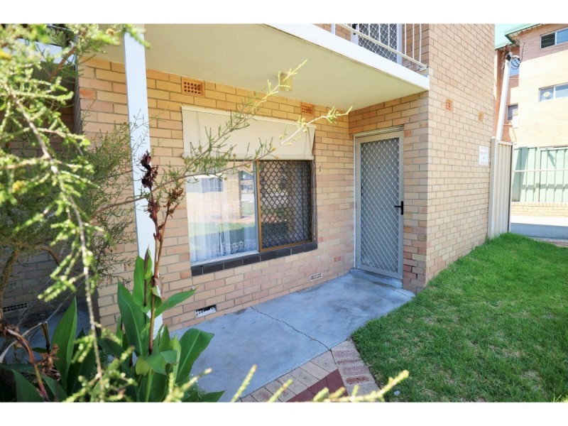 1/5 Minora Place, Rivervale WA 6103