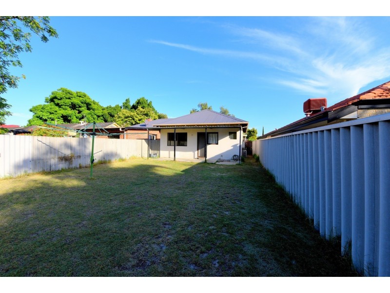 152A Oats Street, Carlisle WA 6101