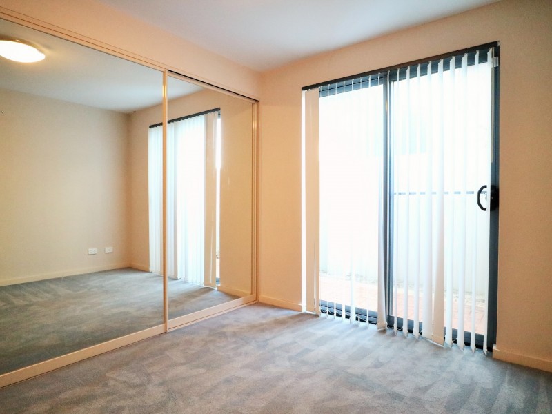 1/11 Tanunda Drive, Rivervale WA 6103