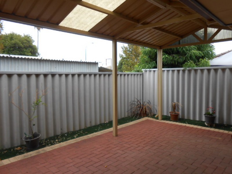 50 B Mars Street, Carlisle WA 6101