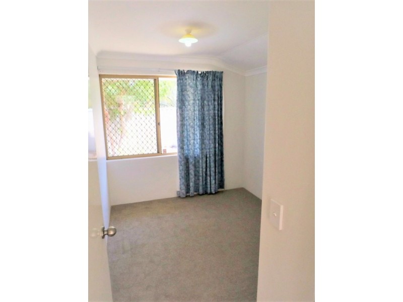 26A Lowes Street, Cloverdale WA 6105