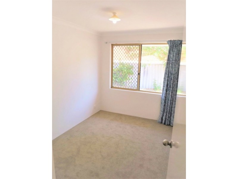 26A Lowes Street, Cloverdale WA 6105