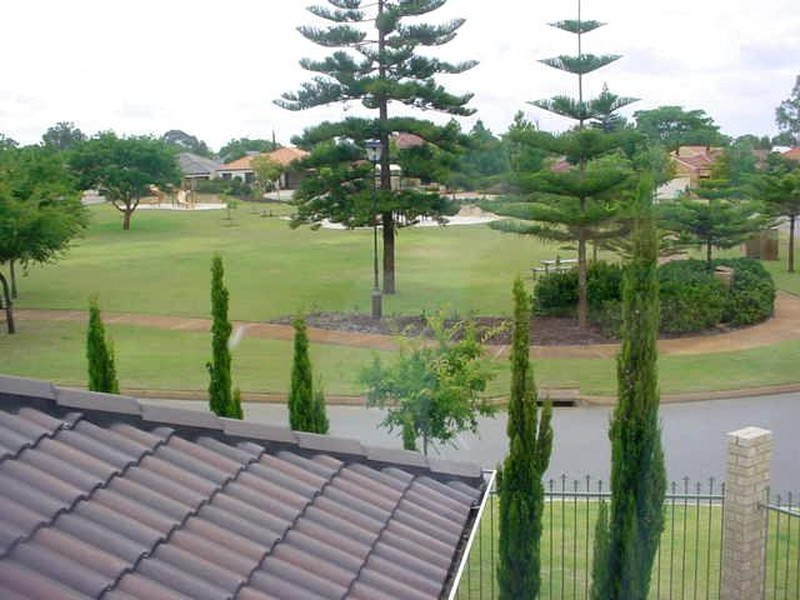 36 Mcguigan Circle, Redcliffe WA 6104