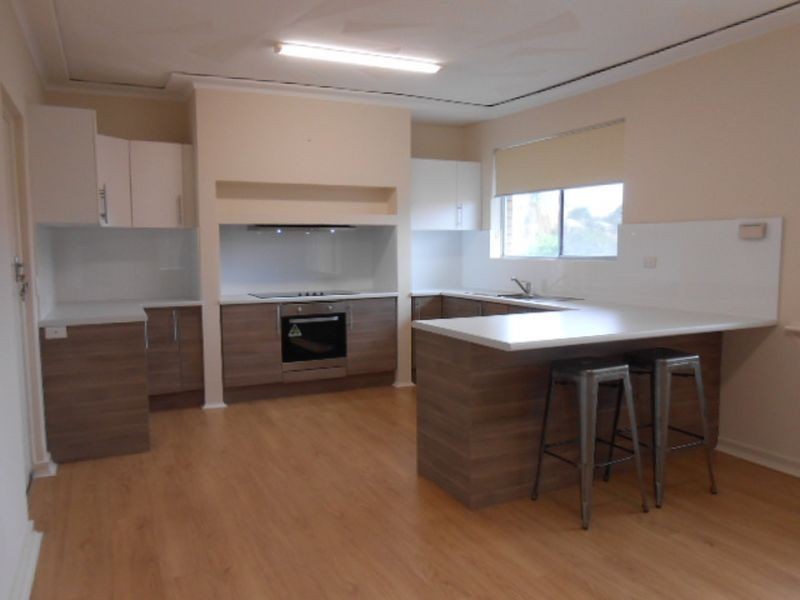 30 Smiths Avenue, Redcliffe WA 6104