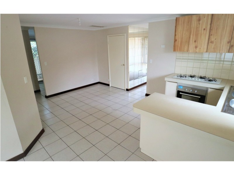 2/1 Villa Mews, Kewdale WA 6105