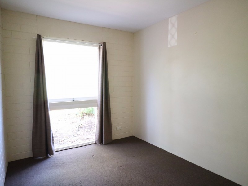7 Chamberlain Road, Rivervale WA 6103