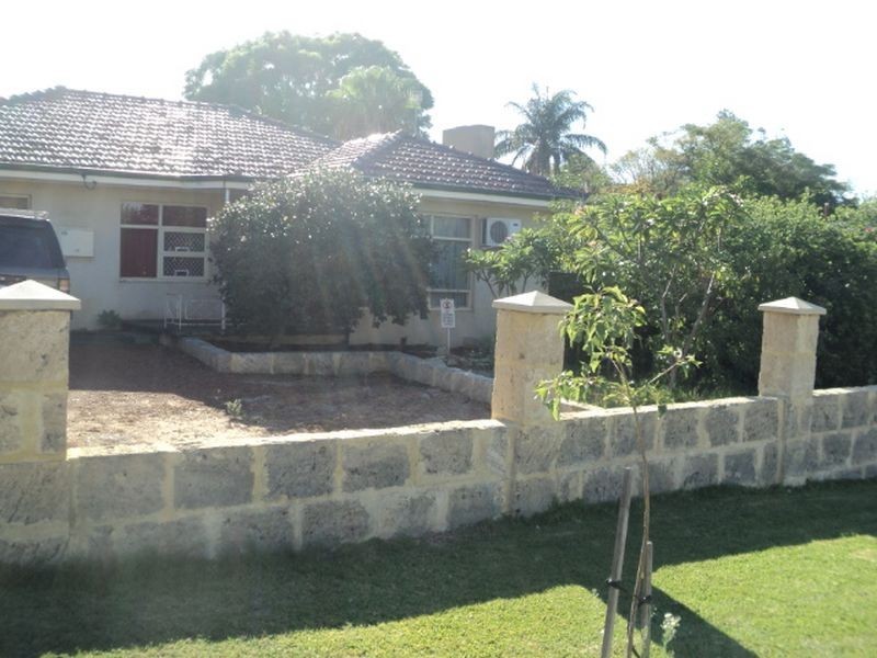 9 Hillcrest Road, Kewdale WA 6105