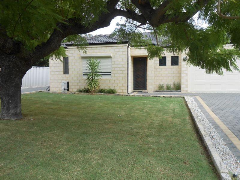 15A Newhaven Way, Nollamara WA 6061