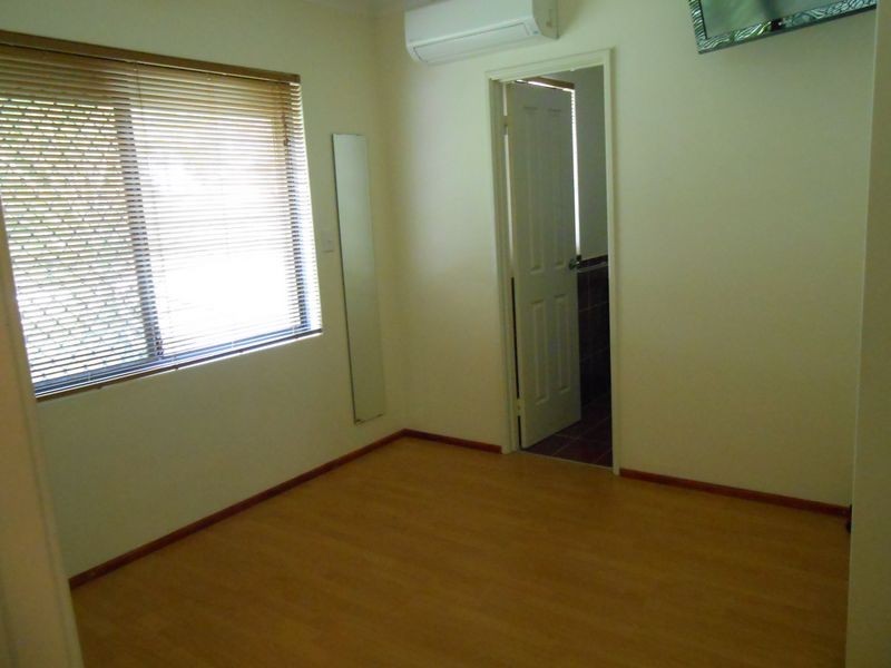 15A Newhaven Way, Nollamara WA 6061