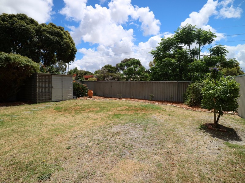 28 Satellite Place, Carlisle WA 6101
