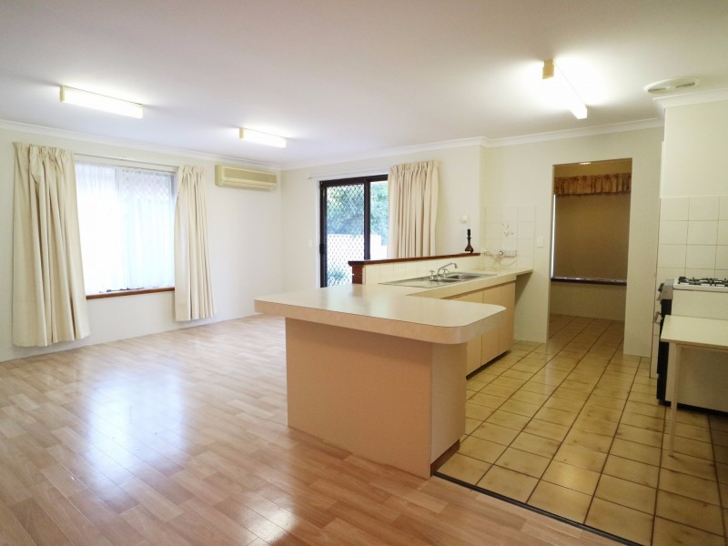 16 Trelion Place, Rivervale WA 6103