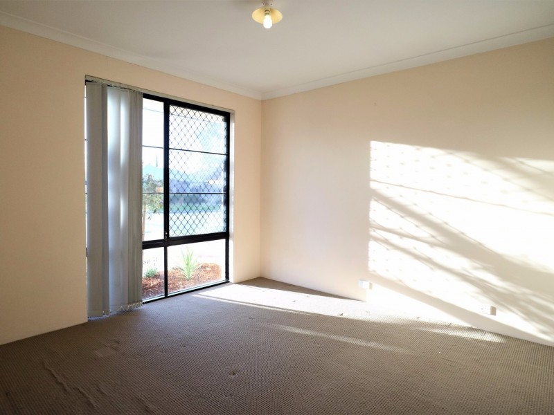 32 Klem Avenue, Redcliffe WA 6104