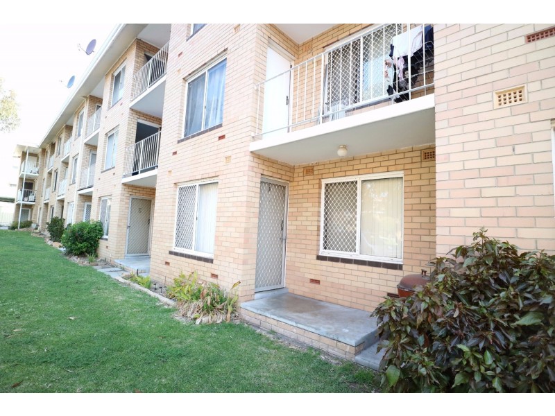 6/4 Minora Place, Rivervale WA 6103