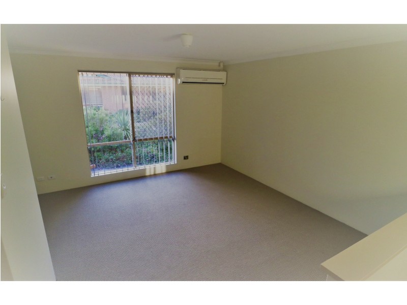 8/21 Kimberley Street, Belmont WA 6104
