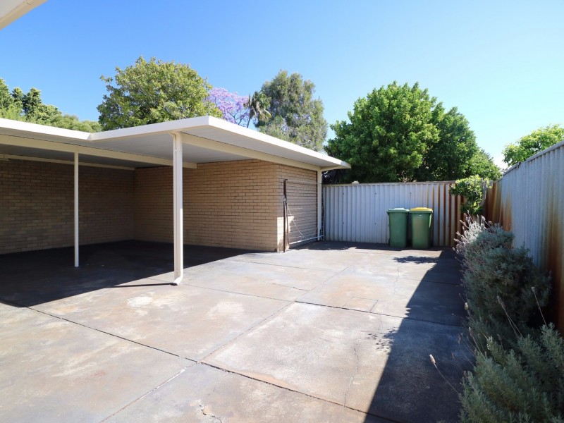 8A Rinsey Place, Kewdale WA 6105