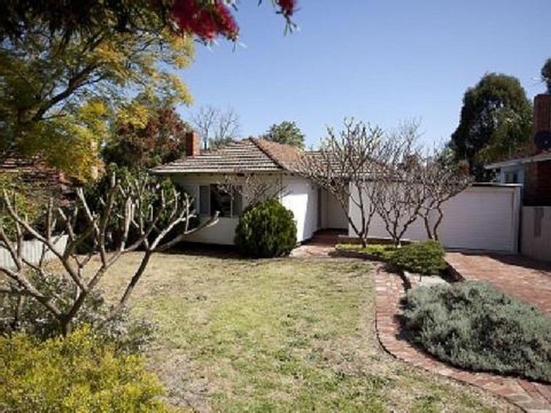 10 Harman Street, Belmont WA 6104